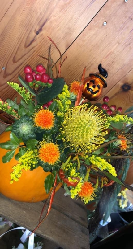 Halloween Arrangement